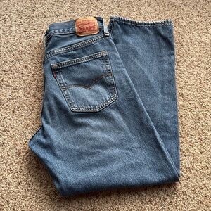 Levi’s 94 Baggy Jean